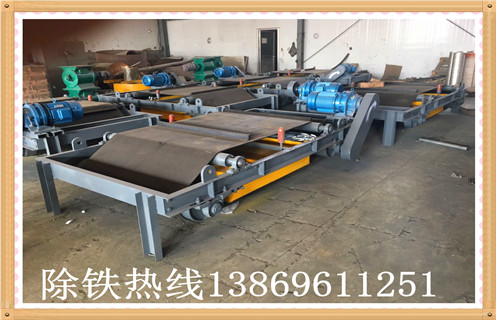 自卸式永磁除鐵器，新疆自卸式永磁除鐵器_技術(shù)參數(shù)_ 新疆自卸式永磁除鐵器安裝方式_如何換帶 